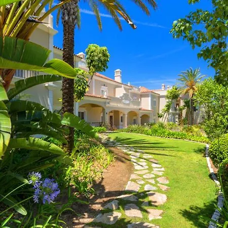 Vale Do Garrao Sleeps 6 With Pool Air Con And Wifi